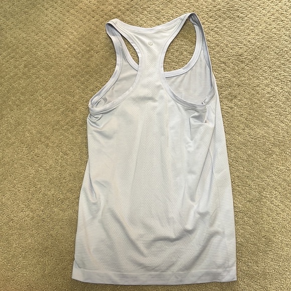 Lululemon swiftly tech racer back tank size 6 - Picture 2 of 2
